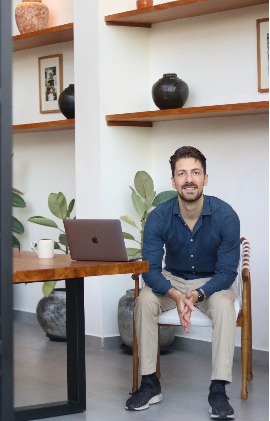 Khalid Hamadeh Professional